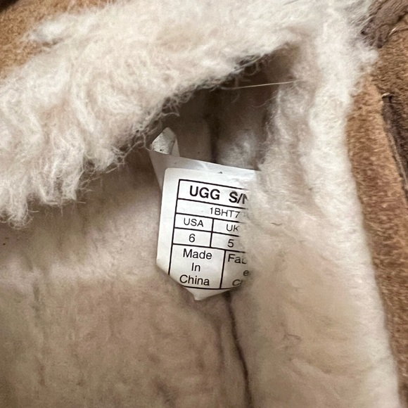 UGG Dakota Chestnut Shoes/ Slippers Size 6 - Picture 3 of 5